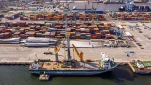 CSCT a încheiat noul terminal multimodal cu o suprafaţă de aproximativ 12 hectare în Portul Constanţa Sud